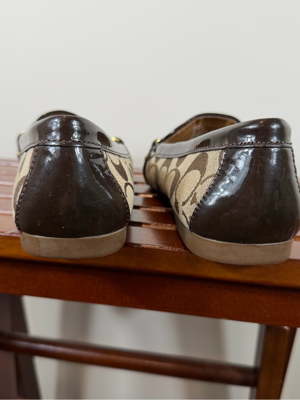 Coach Beige Khaki Signature Canvas Loafers with Dark Brown Trim Size 7 - Picture 3 of 8